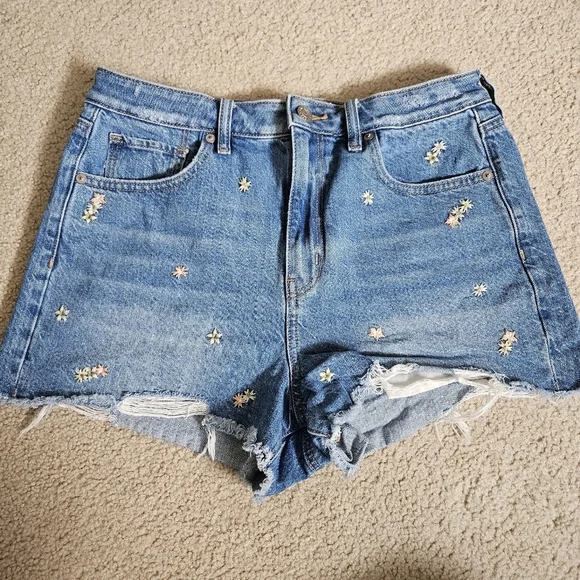 American Eagle Denim Mom Shorts 8 - Picture 3 of 8